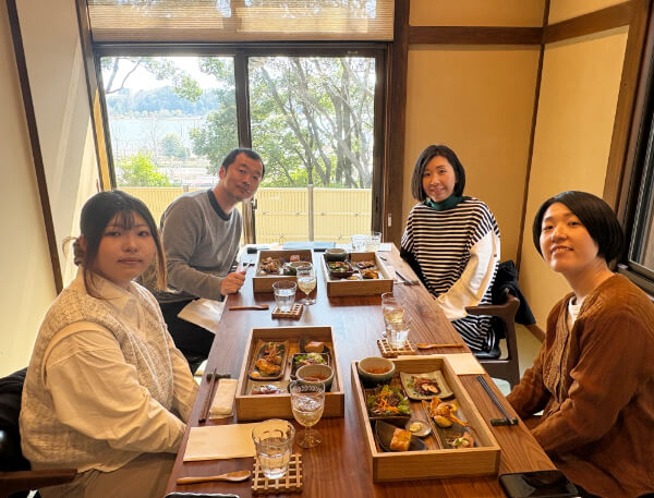 清香庵M-GARDENでランチミーティング